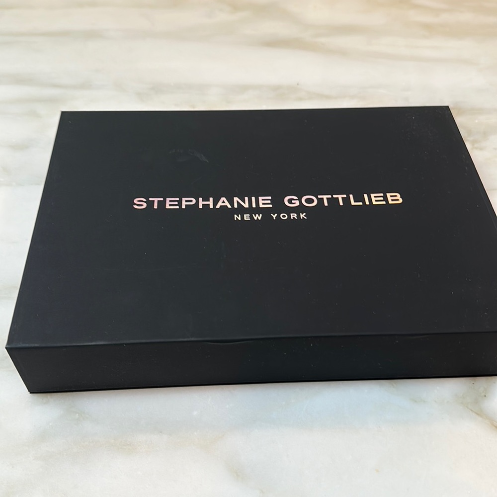 Stephanie Gottlieb Gift Box